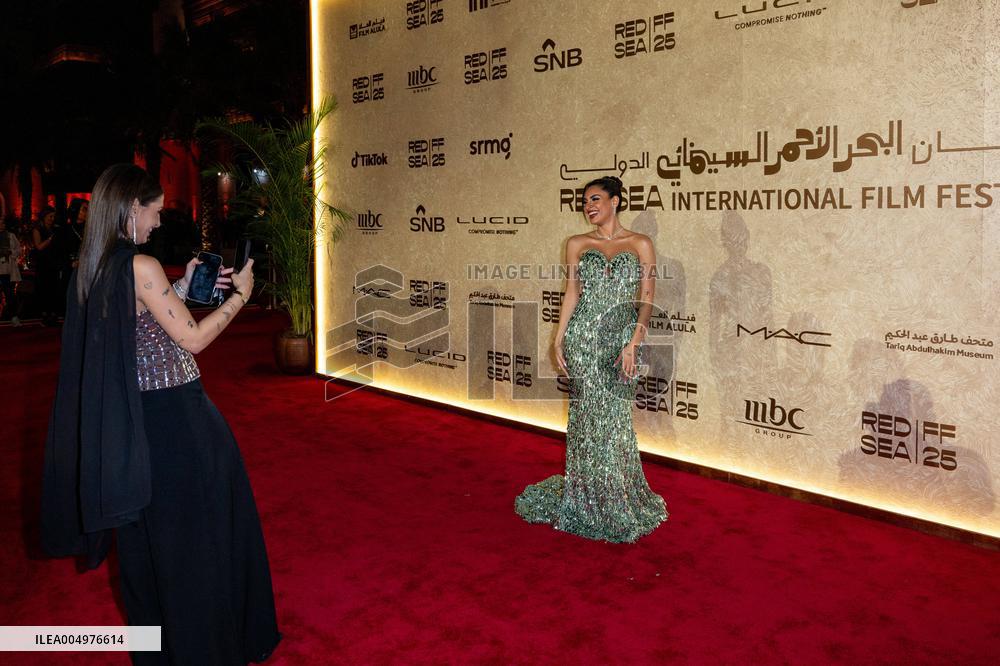 Johnny Depp and Celebs Attend Closing of Red Sea Film Festival - Jeddah