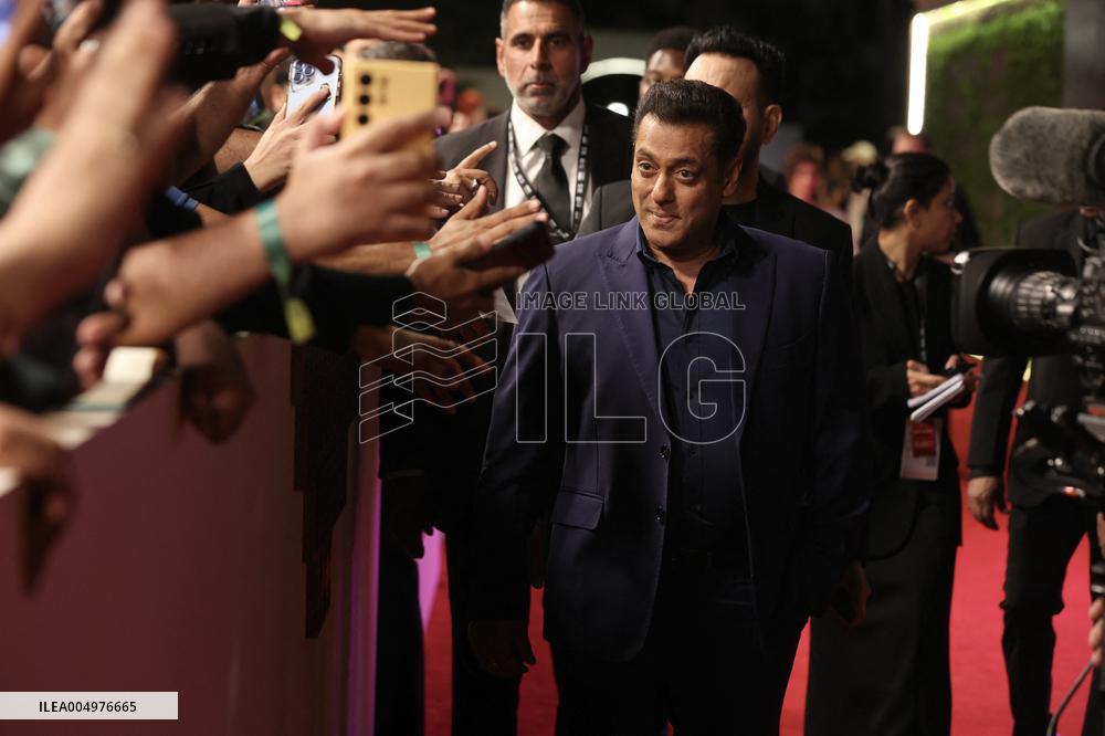 Johnny Depp and Celebs Attend Closing of Red Sea Film Festival - Jeddah