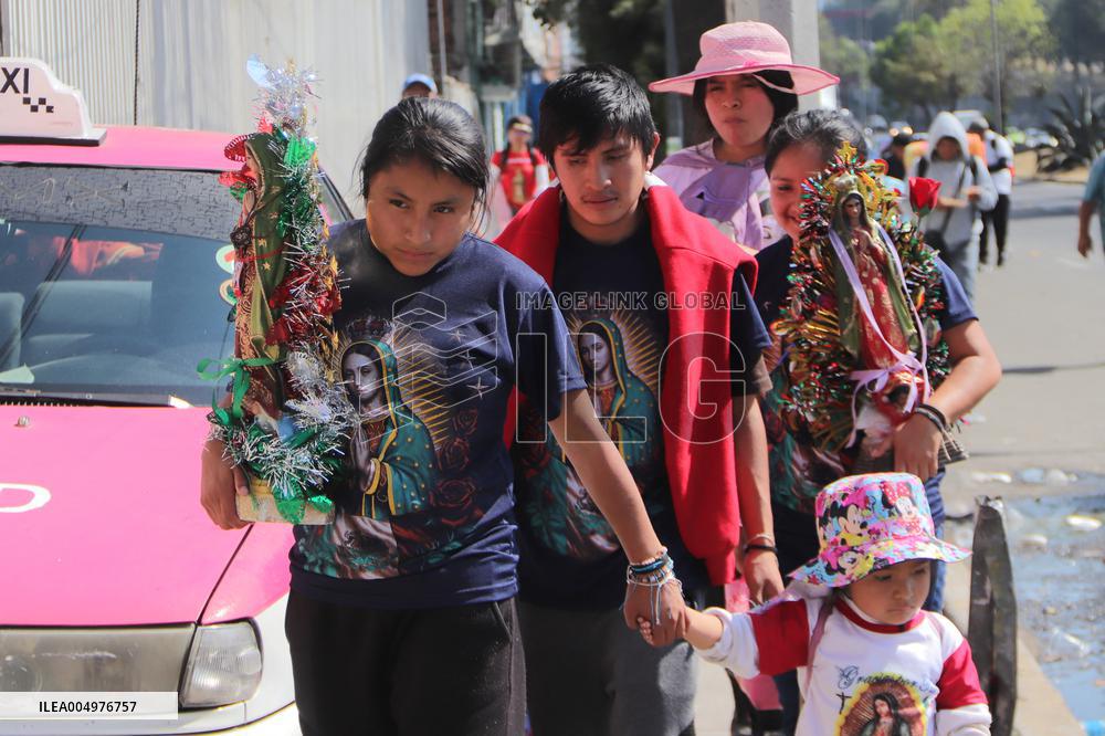 Pilgrims Continue Their Journey Toward Basilica of Guadalupe - Mexico