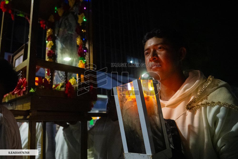 Pilgrims Continue Their Journey Toward Basilica of Guadalupe - Mexico