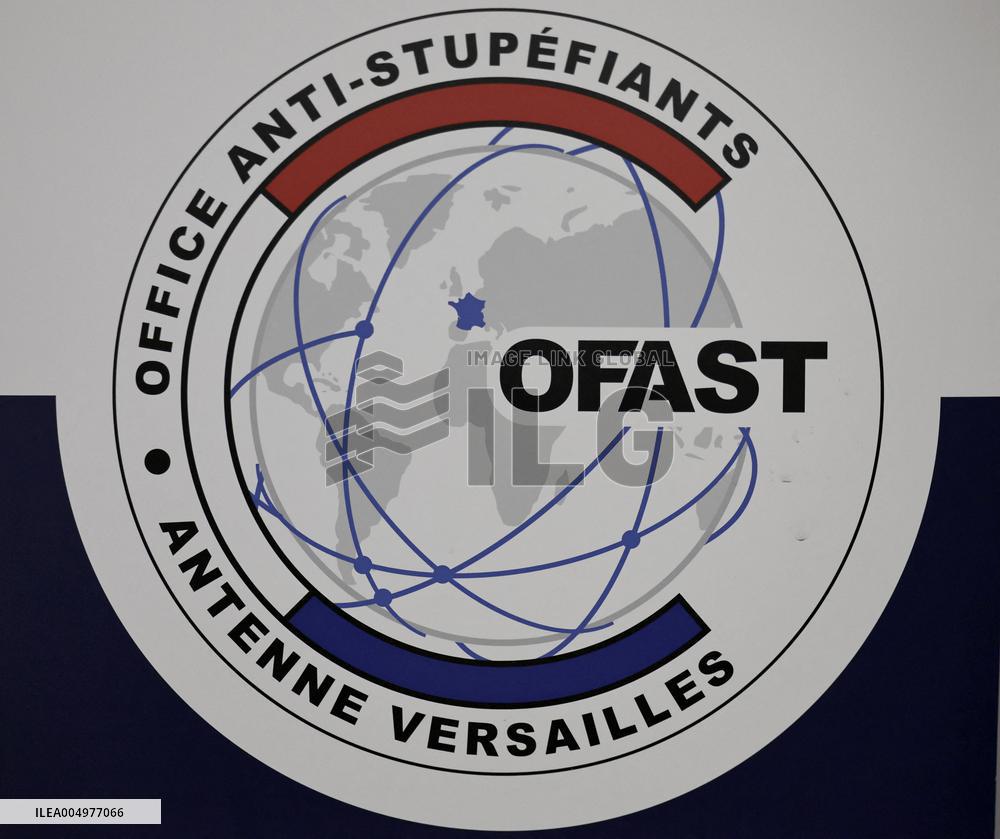 Minister of The Interior Nunez Visits BRI and GIGN - Versailles