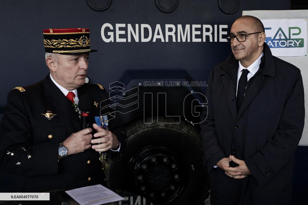 Minister of The Interior Nunez Visits BRI and GIGN - Versailles