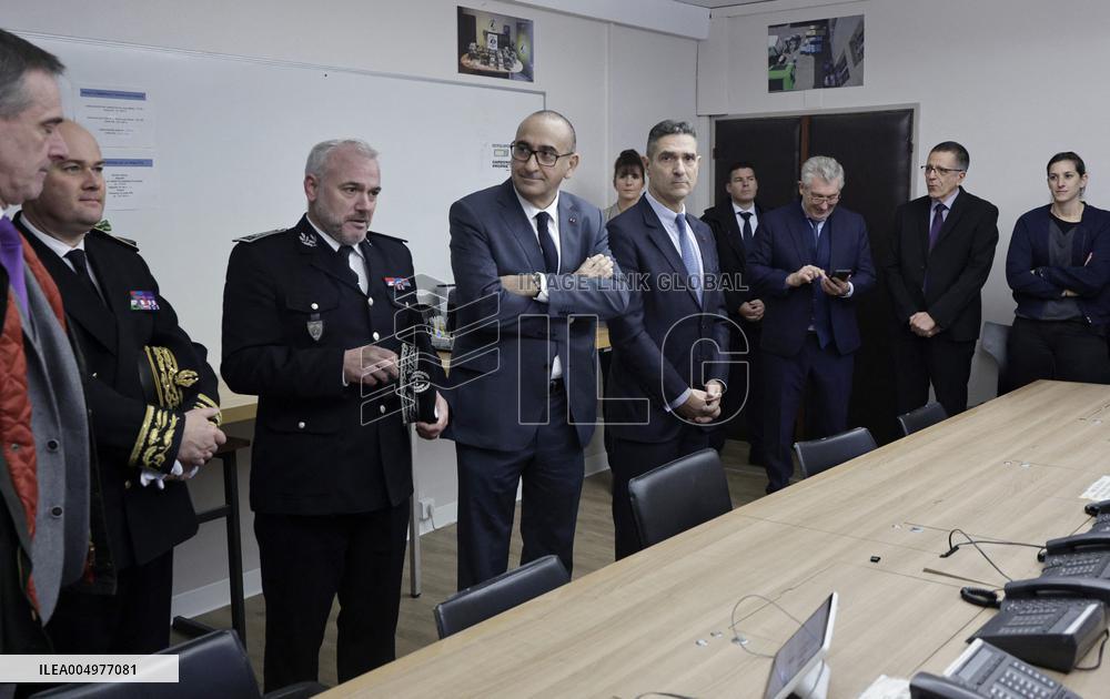 Minister of The Interior Nunez Visits BRI and GIGN - Versailles