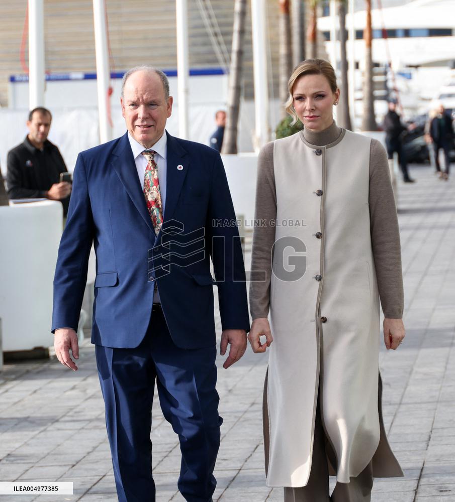 NO TABLOIDS - Prince Albert And Princess Charlene With Elders at Red Cross Monegasque Event - Monaco