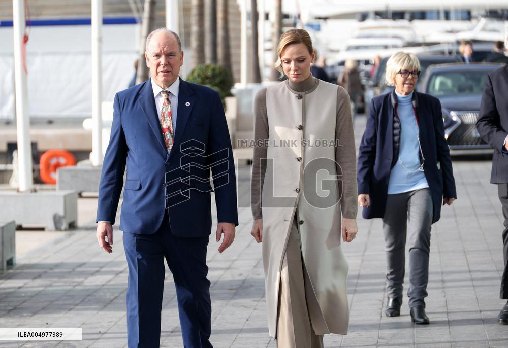 NO TABLOIDS - Prince Albert And Princess Charlene With Elders at Red Cross Monegasque Event - Monaco