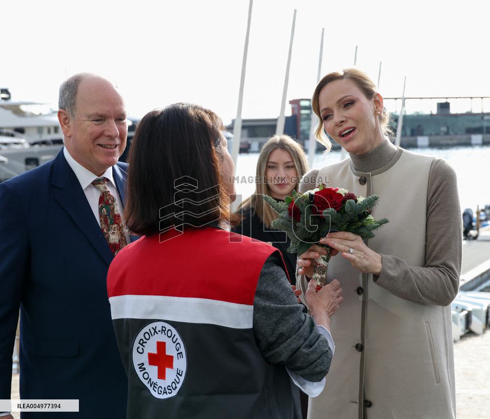 NO TABLOIDS - Prince Albert And Princess Charlene With Elders at Red Cross Monegasque Event - Monaco