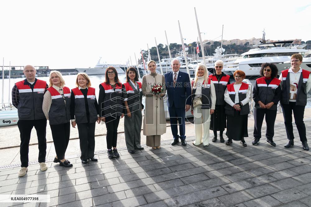NO TABLOIDS - Prince Albert And Princess Charlene With Elders at Red Cross Monegasque Event - Monaco