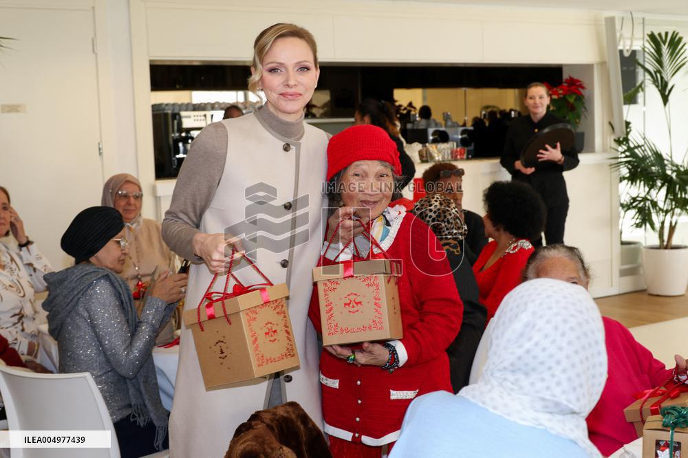 NO TABLOIDS - Prince Albert And Princess Charlene With Elders at Red Cross Monegasque Event - Monaco