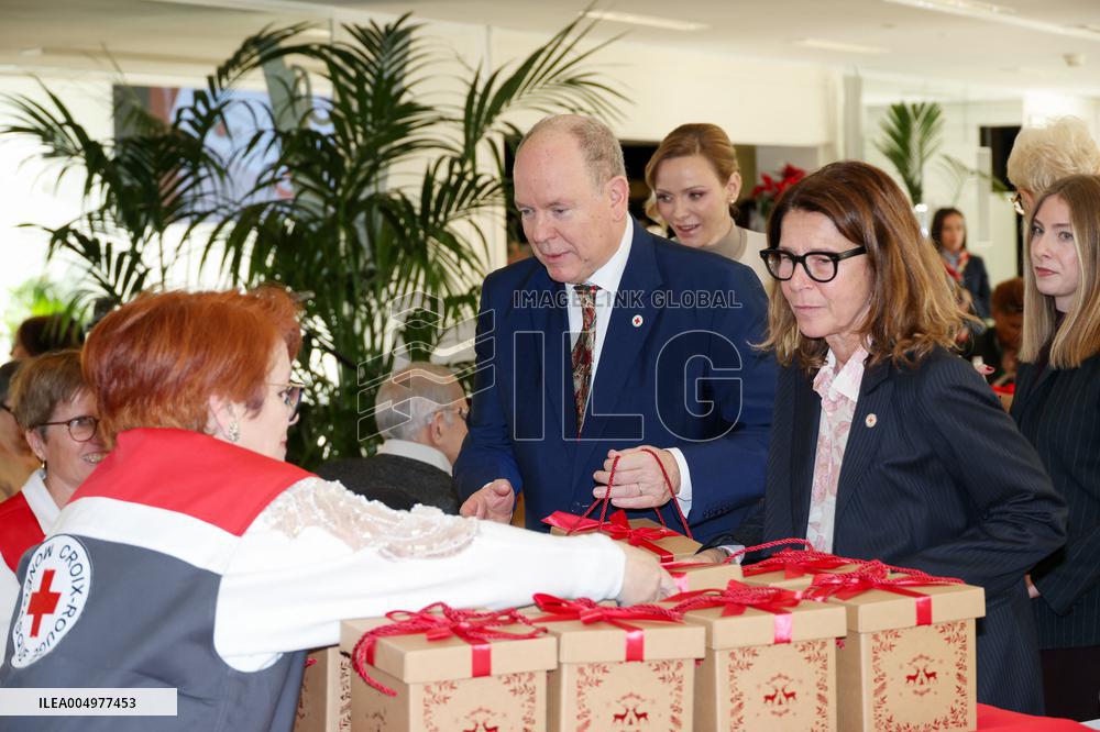 NO TABLOIDS - Prince Albert And Princess Charlene With Elders at Red Cross Monegasque Event - Monaco