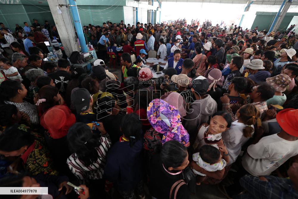 Cambodian Evacuees At A Safe Zone - Phnom Penh