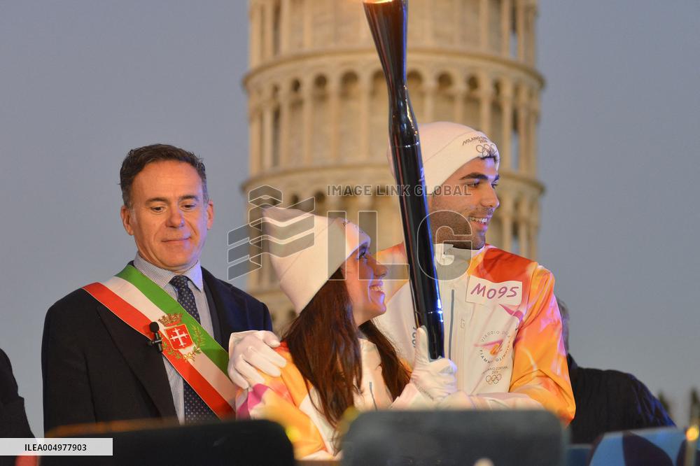 Arrival Of Olympic Flame in the Piazza dei Miracoli - Pisa