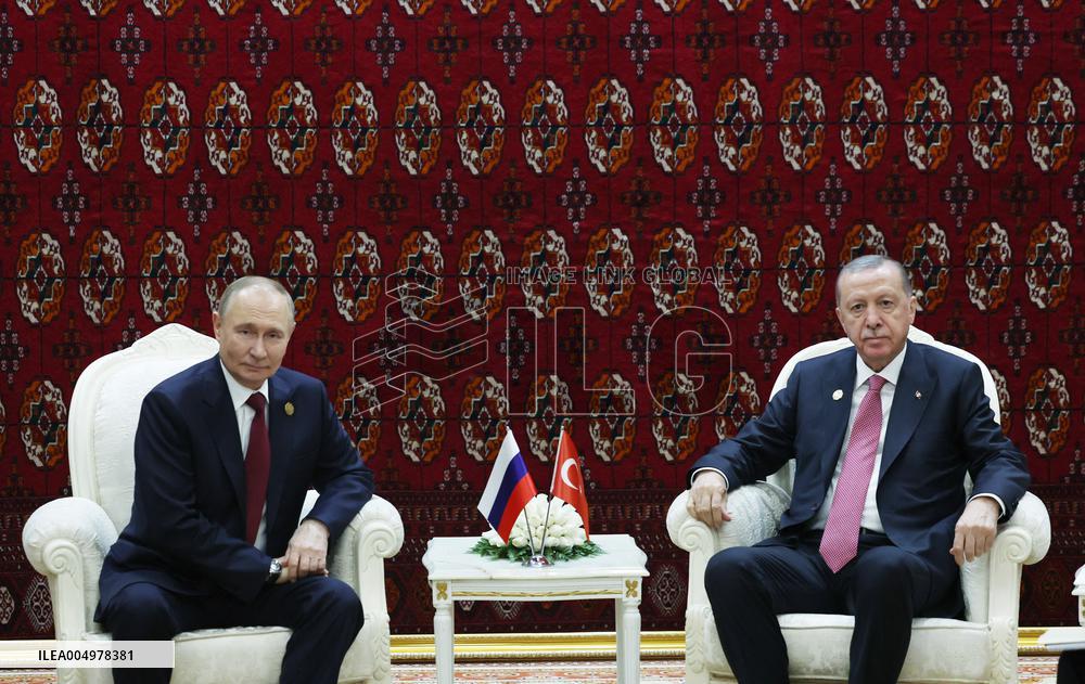 Putin Meets Erdogan - Turkmenistan