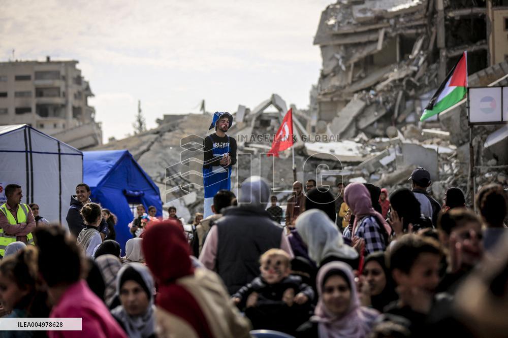 Turkey Reopens Gaza City School - Palestine