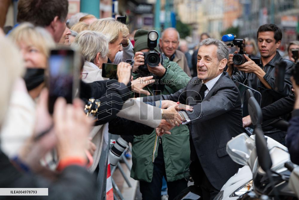 Nicolas Sarkozy And His Son On His Way To Book Signing - Menton