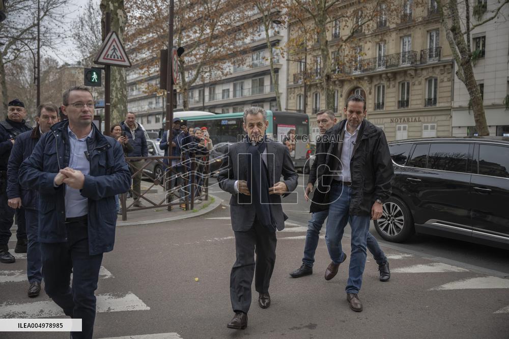 Nicolas Sarkozy At Book Signing Event - Paris