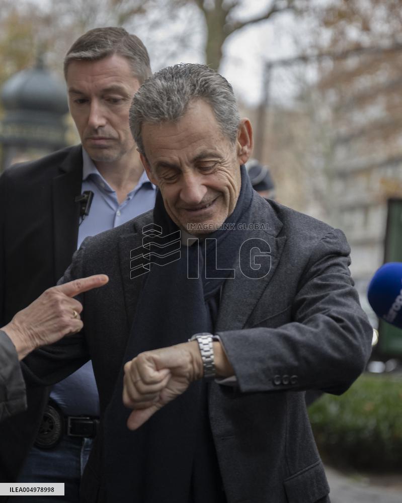 Nicolas Sarkozy At Book Signing Event - Paris