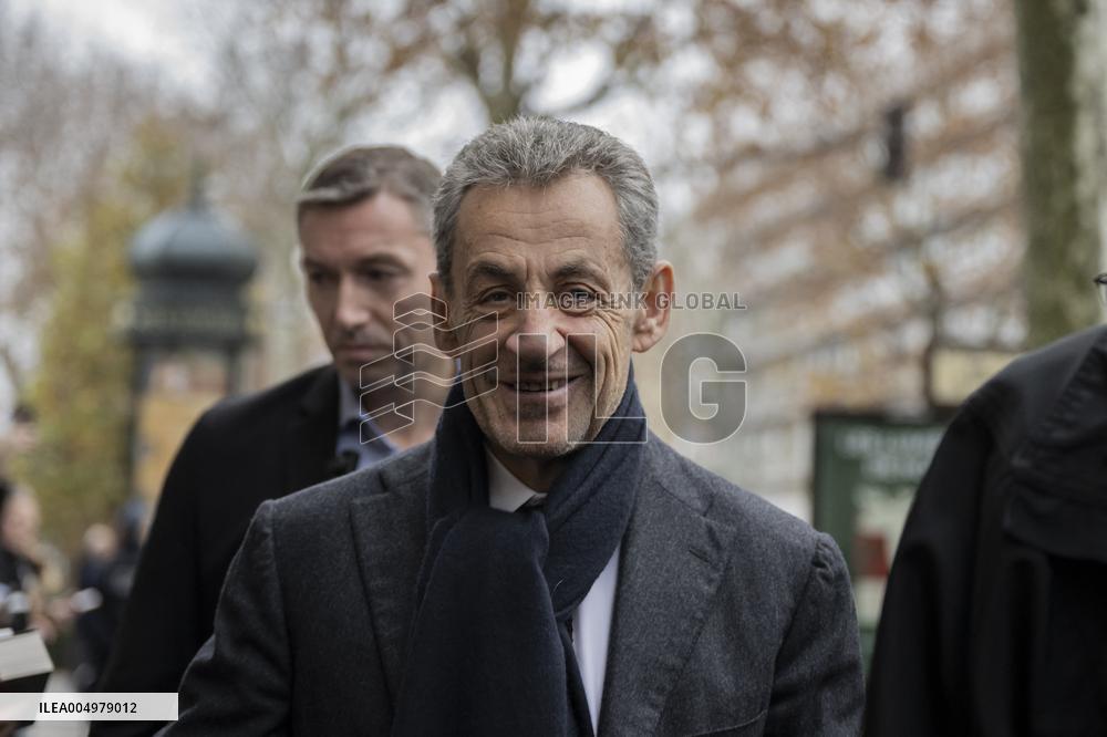 Nicolas Sarkozy At Book Signing Event - Paris