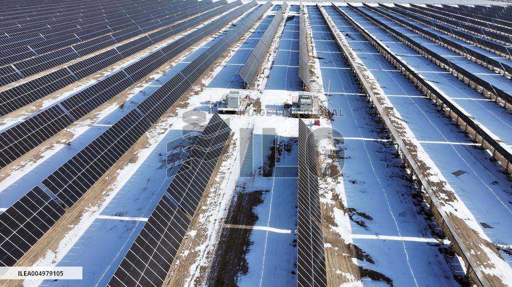 Solar Thermal + Photovoltaic" Integrated Base in Hami