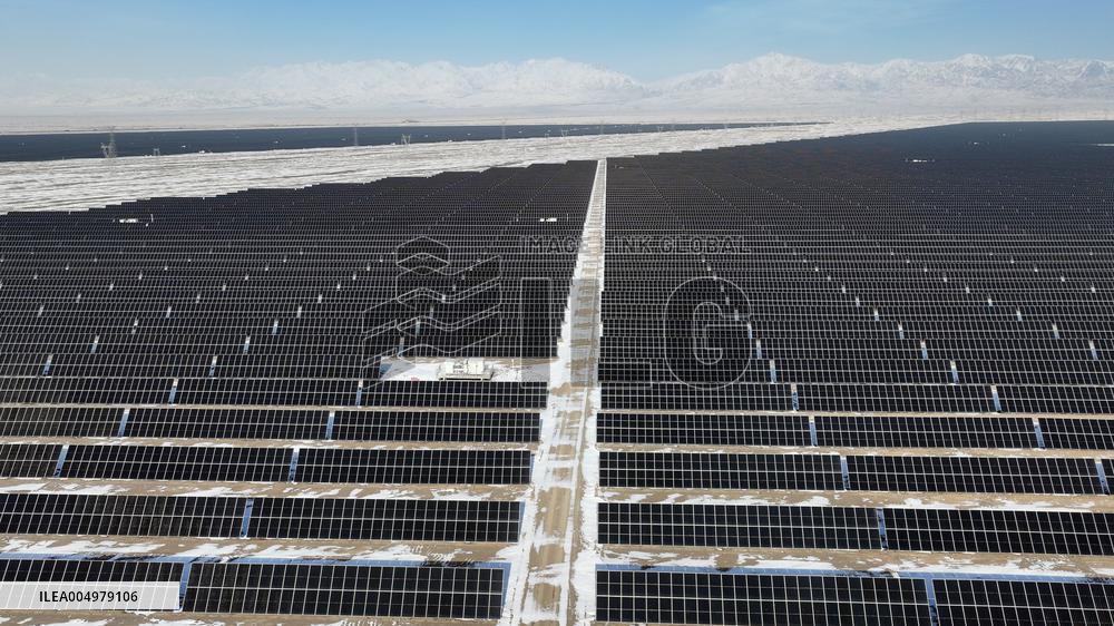 Solar Thermal + Photovoltaic" Integrated Base in Hami