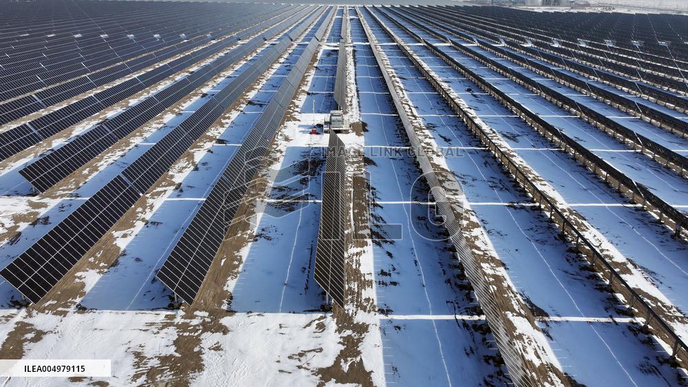 Solar Thermal + Photovoltaic" Integrated Base in Hami