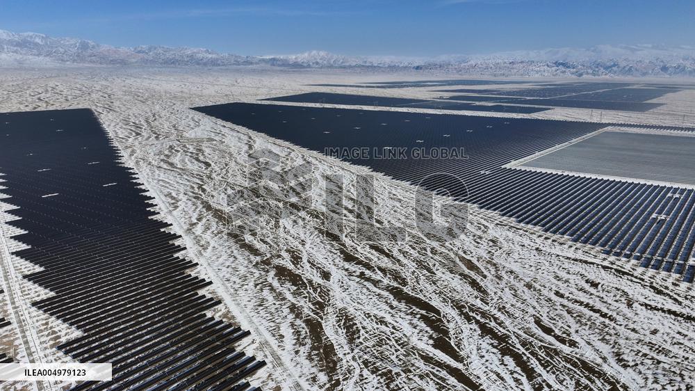 Solar Thermal + Photovoltaic" Integrated Base in Hami