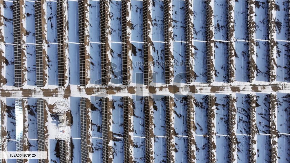 Solar Thermal + Photovoltaic" Integrated Base in Hami