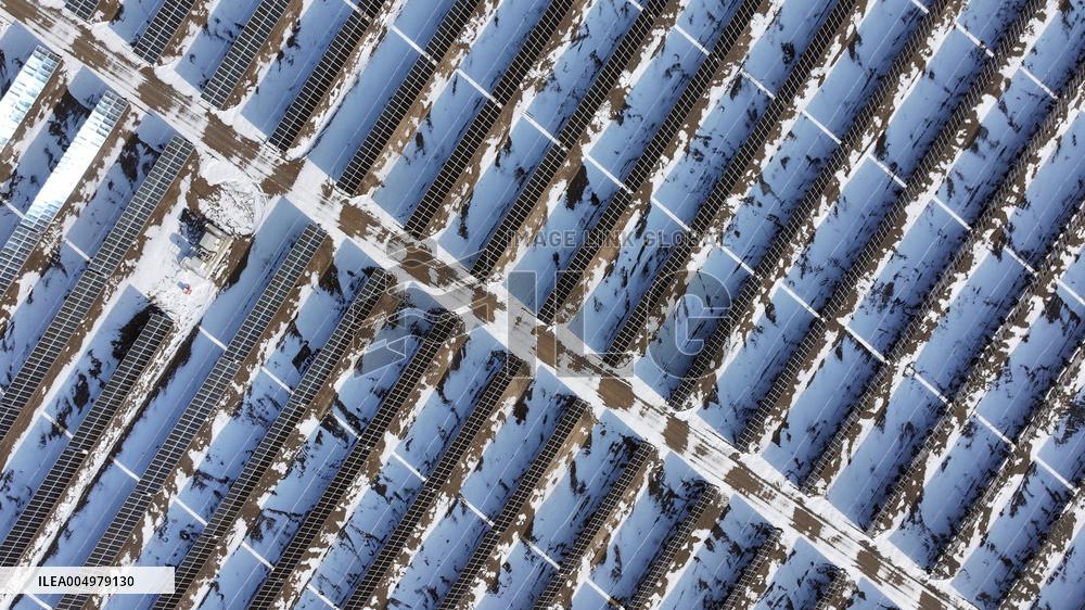Solar Thermal + Photovoltaic" Integrated Base in Hami