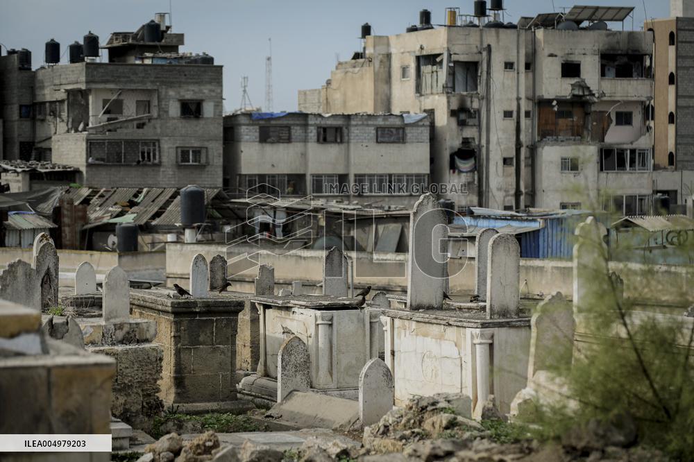 Cemeteries Destroyed In Gaza Strikes