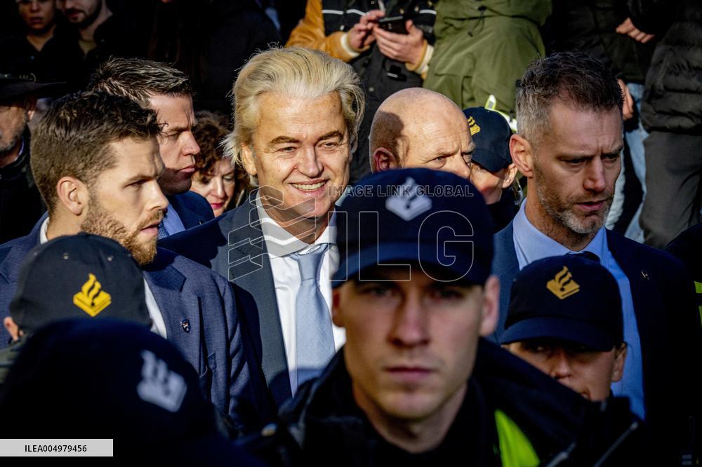 Geert Wilders Starts Tour Of Asylum Center - Papendrecht