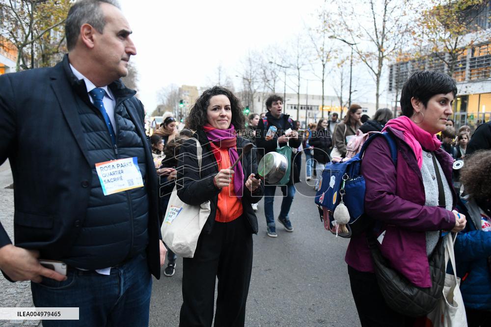 Rosa Parks Neighbourhood Fights Against The Crack Addicts - France
