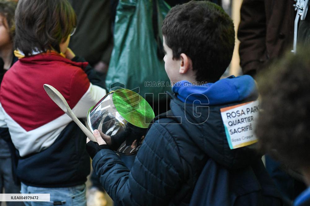 Rosa Parks Neighbourhood Fights Against The Crack Addicts - France