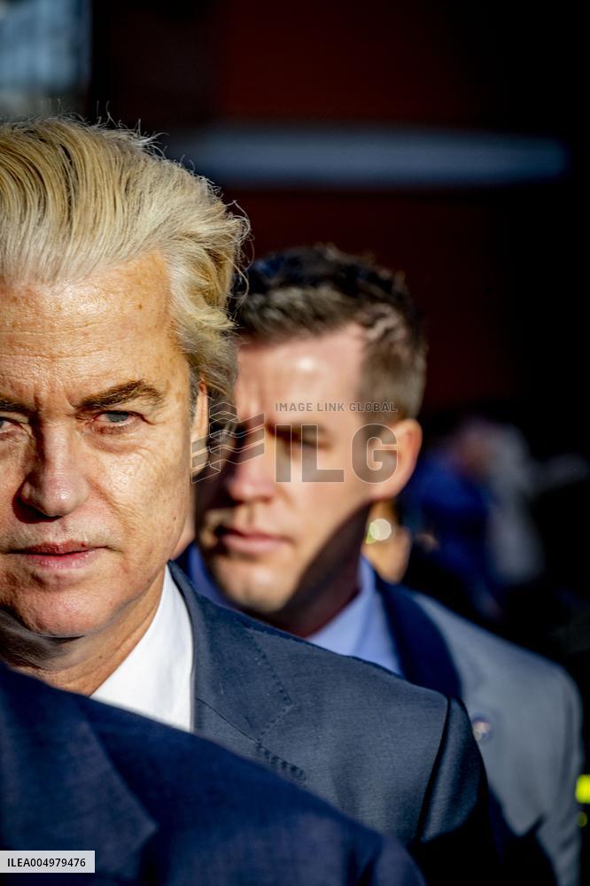 Geert Wilders Starts Tour Of Asylum Center - Papendrecht