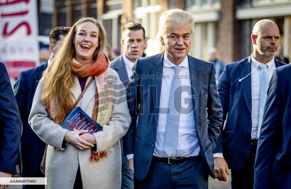 Geert Wilders Starts Tour Of Asylum Center - Papendrecht
