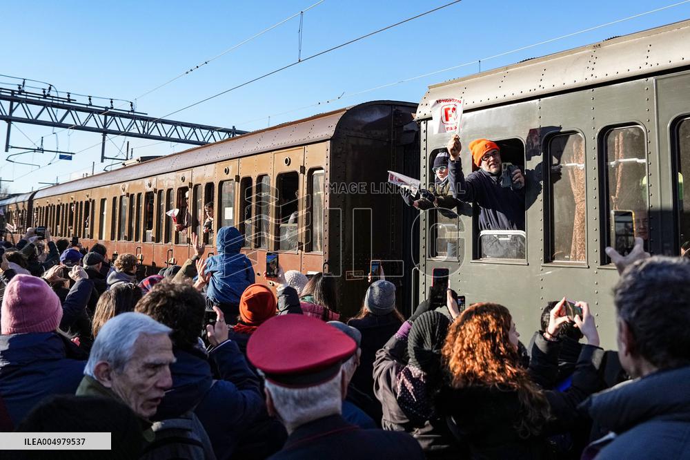 Last Farewell To Milan Steam Train - Italy