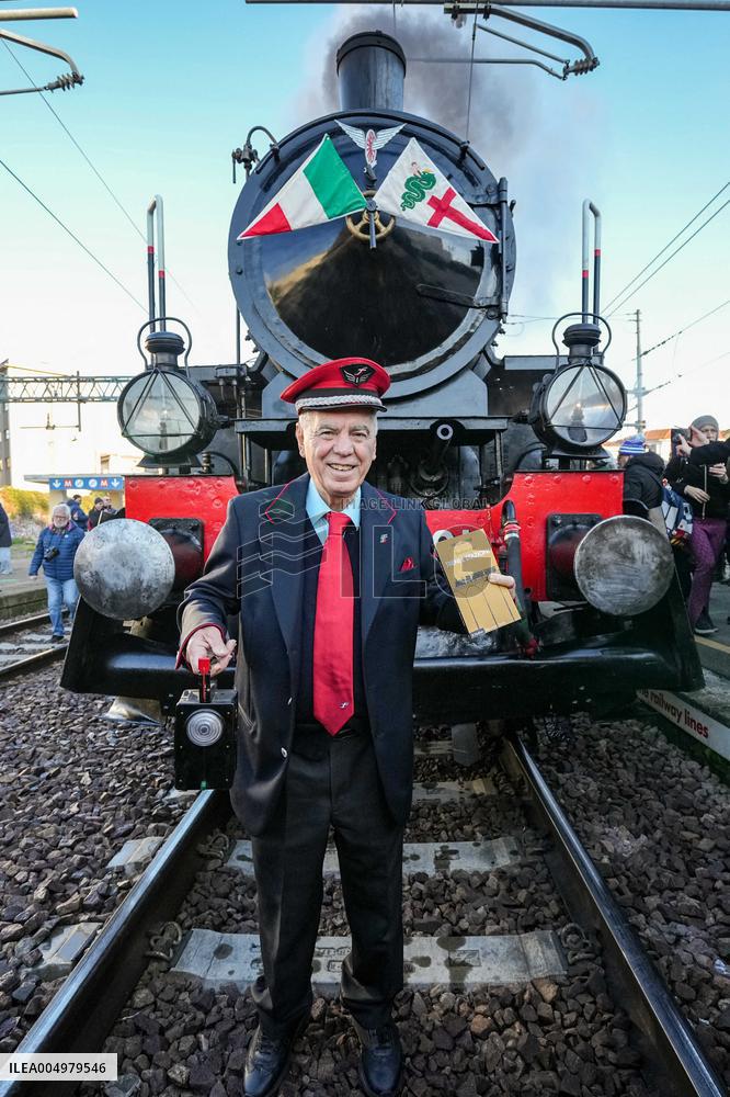 Last Farewell To Milan Steam Train - Italy