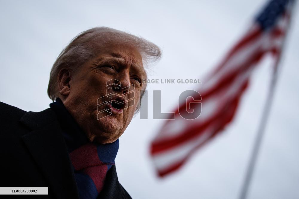 DC: President Trump Departs White House for Army-Navy Football Game