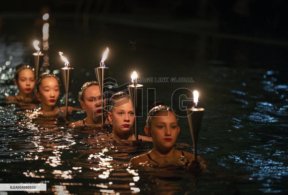 SWIMMING SAINT LUCIA