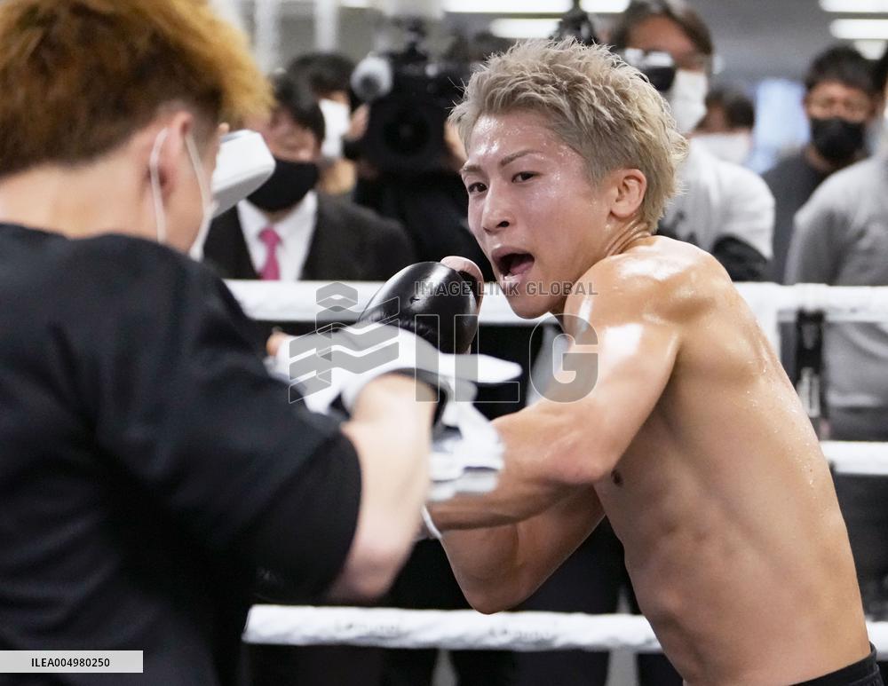 Boxing: Naoya Inoue opens training