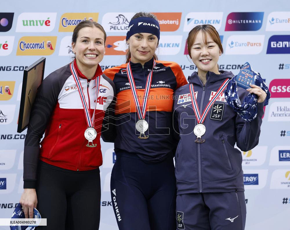 Speed skating: World Cup in Hamar