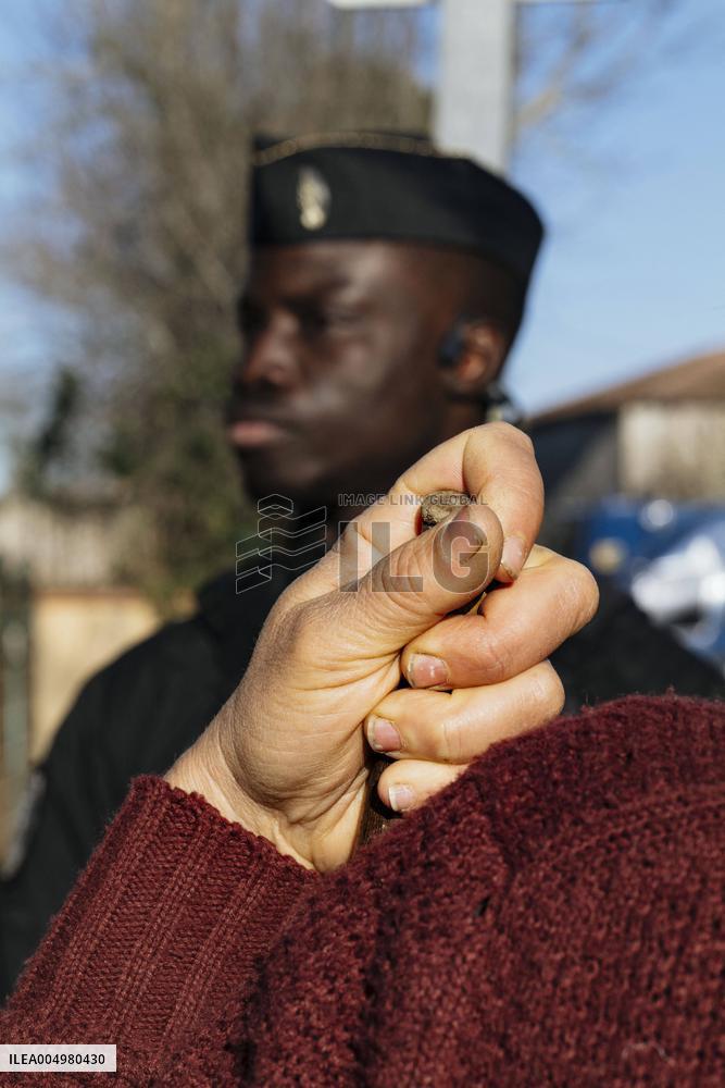 Farmers Protest Against Government's Health Policy on CND - France