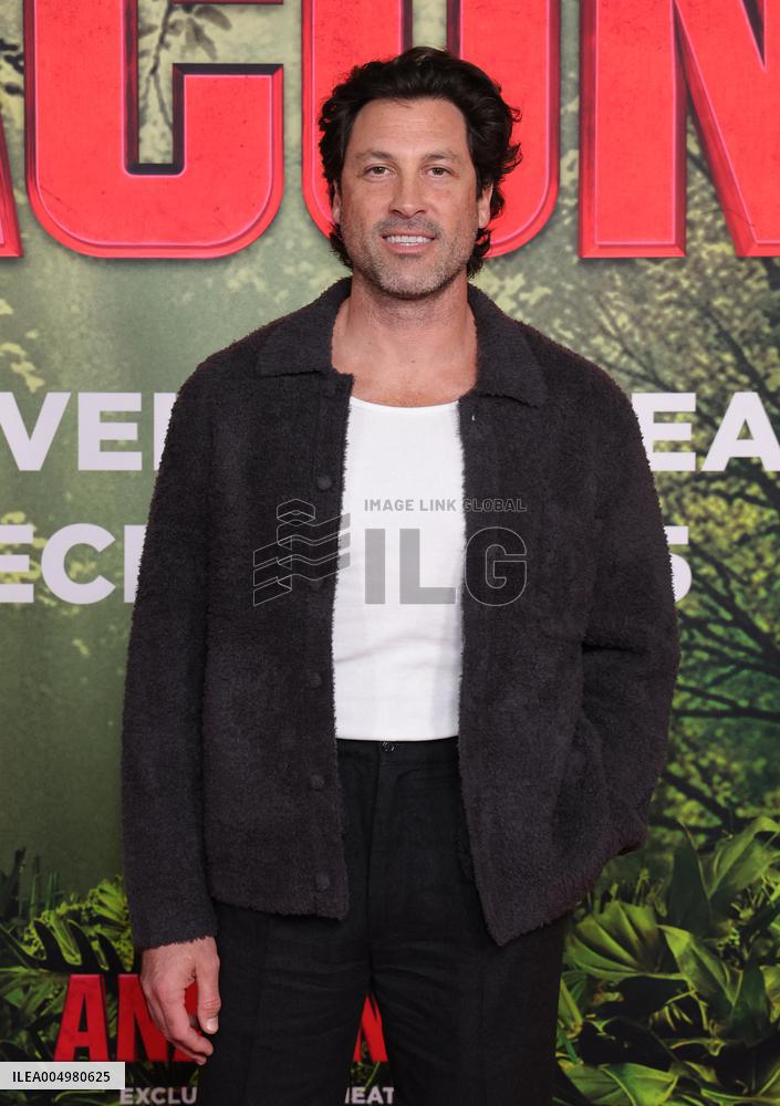 Anaconda Premiere Red Carpet - LA