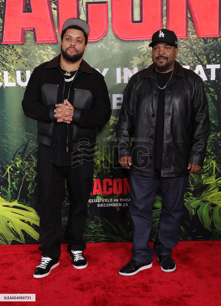 Anaconda Premiere Red Carpet - LA