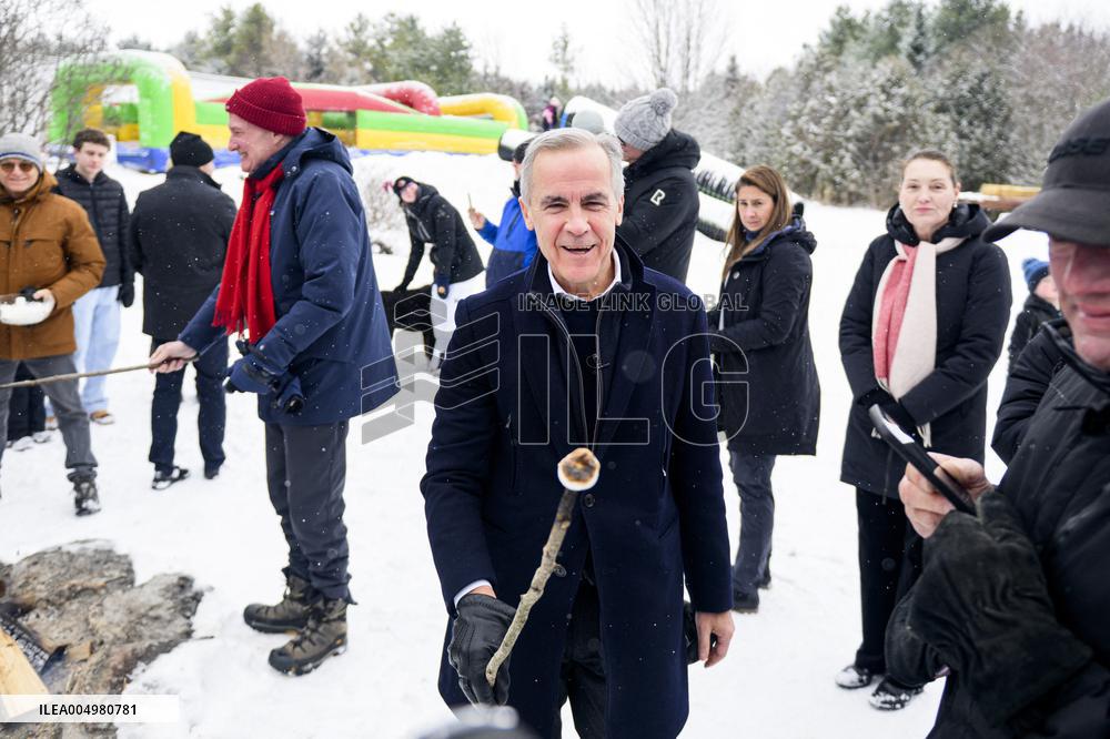 PM Mark Carney Visits Fallowfield Tree Farm - Ottawa