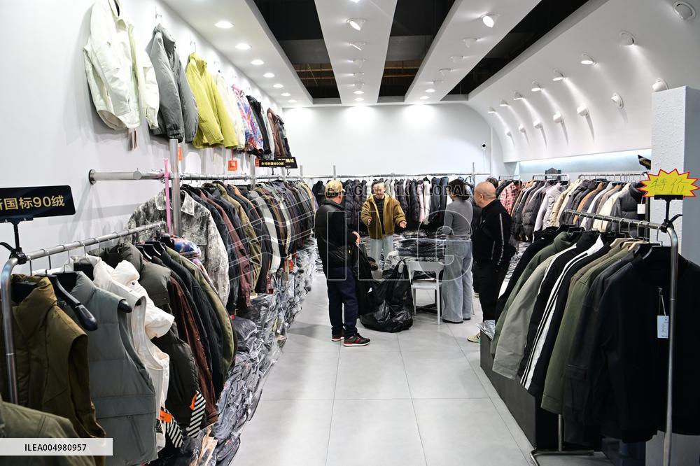 Largest Single Category Down Jacket Professional Market in China