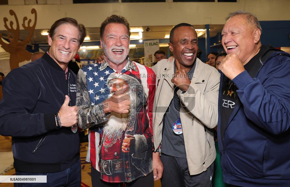 44th Annual Miracle on 1st Street Christmas Toy Giveaway - LA