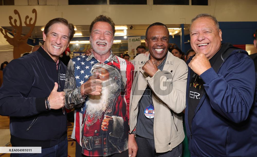 44th Annual Miracle on 1st Street Christmas Toy Giveaway - LA