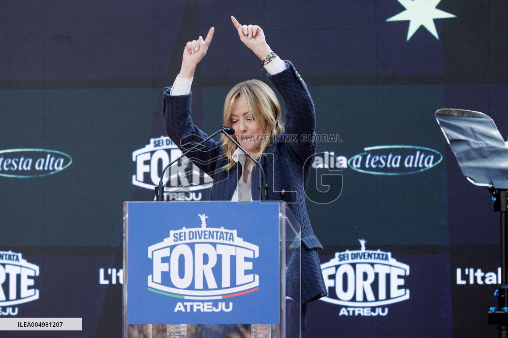 Giorgia Meloni At Last Day of Atreyu 2025 - Rome