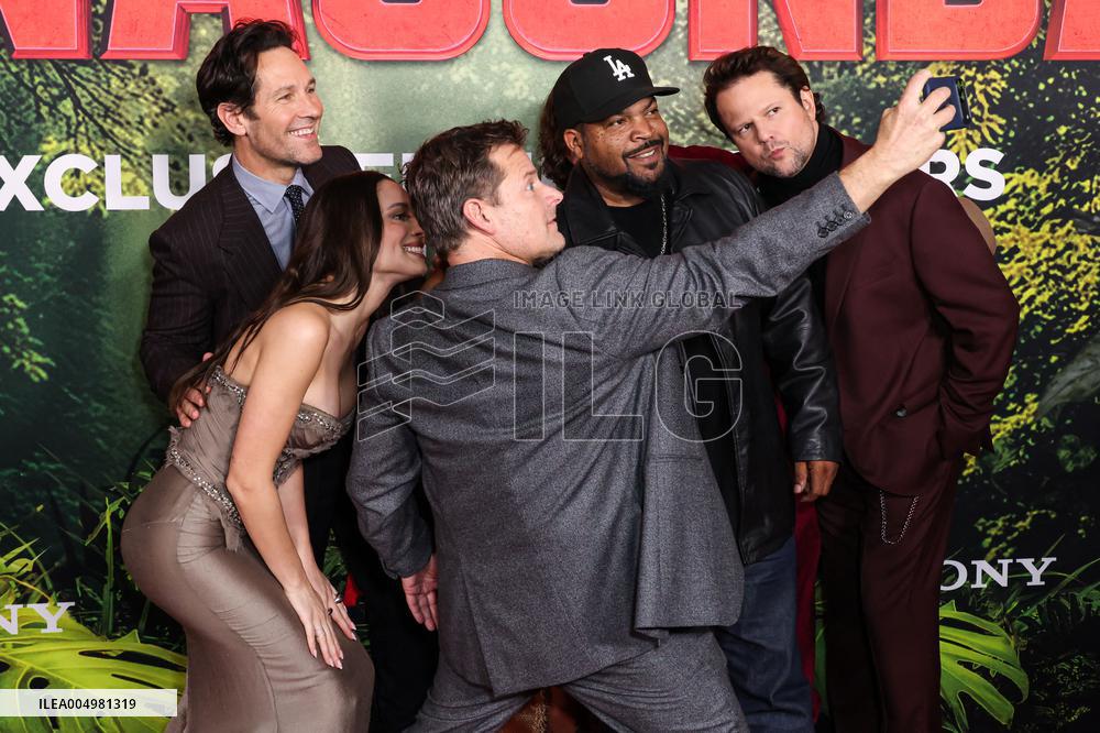 Anaconda Premiere - LA