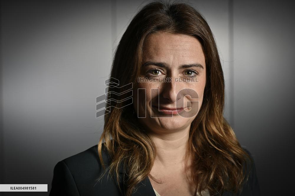 Marine Tondelier Portraits On Dimanche En Politique - Paris
