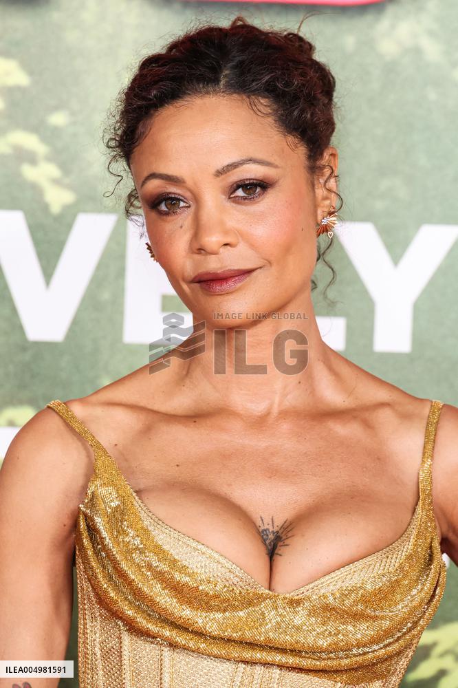 Anaconda Premiere - LA